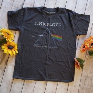 Boys large pink floyd tee